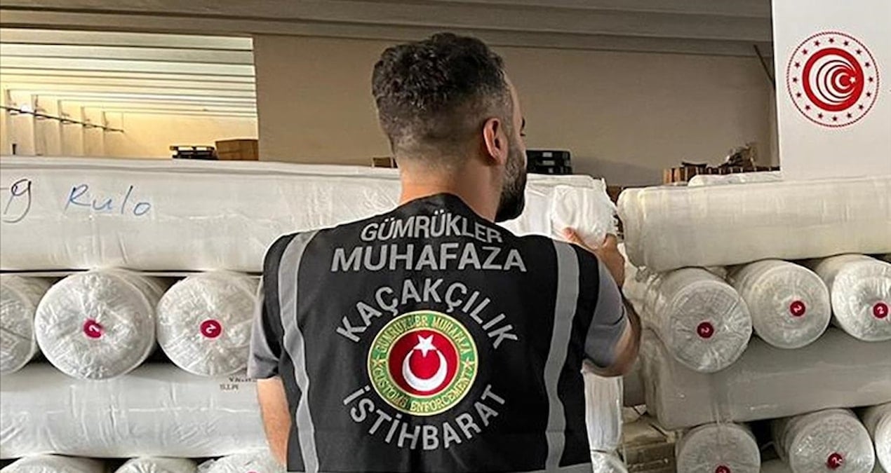 Vatandaşın ihbarı milyarlık kaçak eşyayı yakalattı