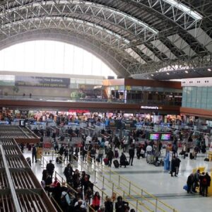 havalimaninda ucaklara deprem uyarisi yTflZPCV