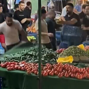 pazarcilarin poset tartismasi kanli bitti tybeBOdg