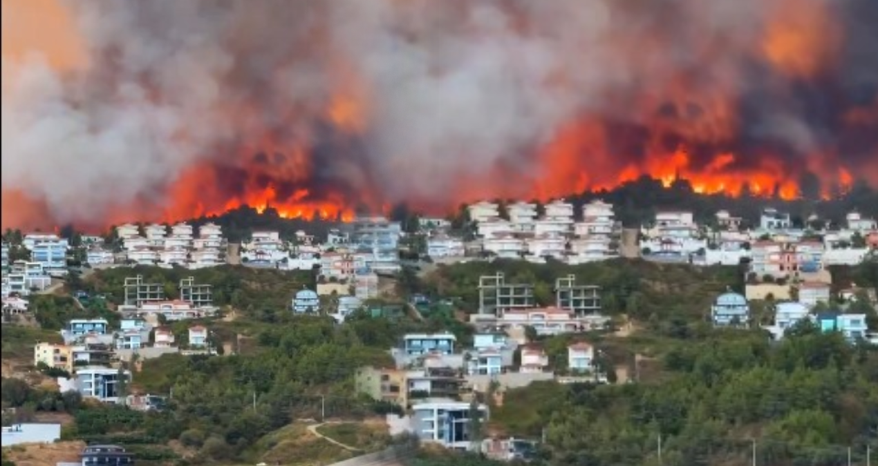 alanya yaniyor D7CCXlOI