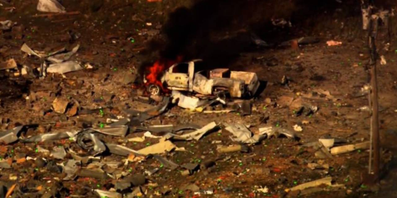 abdde siddetli patlama olu ve yaralilar var JrBNx951