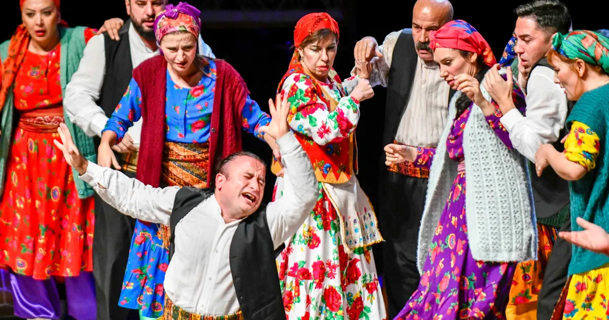 baskentte sanatin kalbi genclik parkinda atiyor muNmKiRH