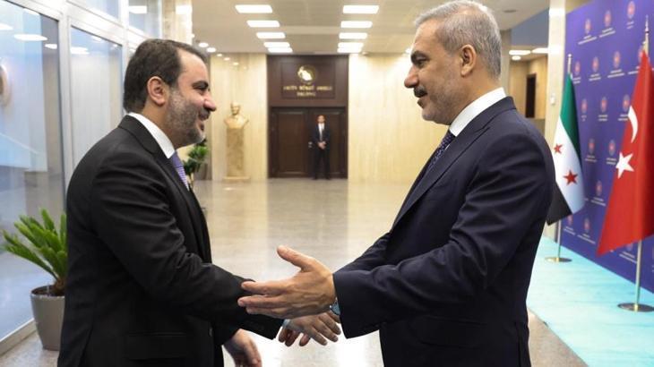 disisleri bakani hakan fidan suriyeli mevkidasi ile bir araya geldi cMBFyiuu