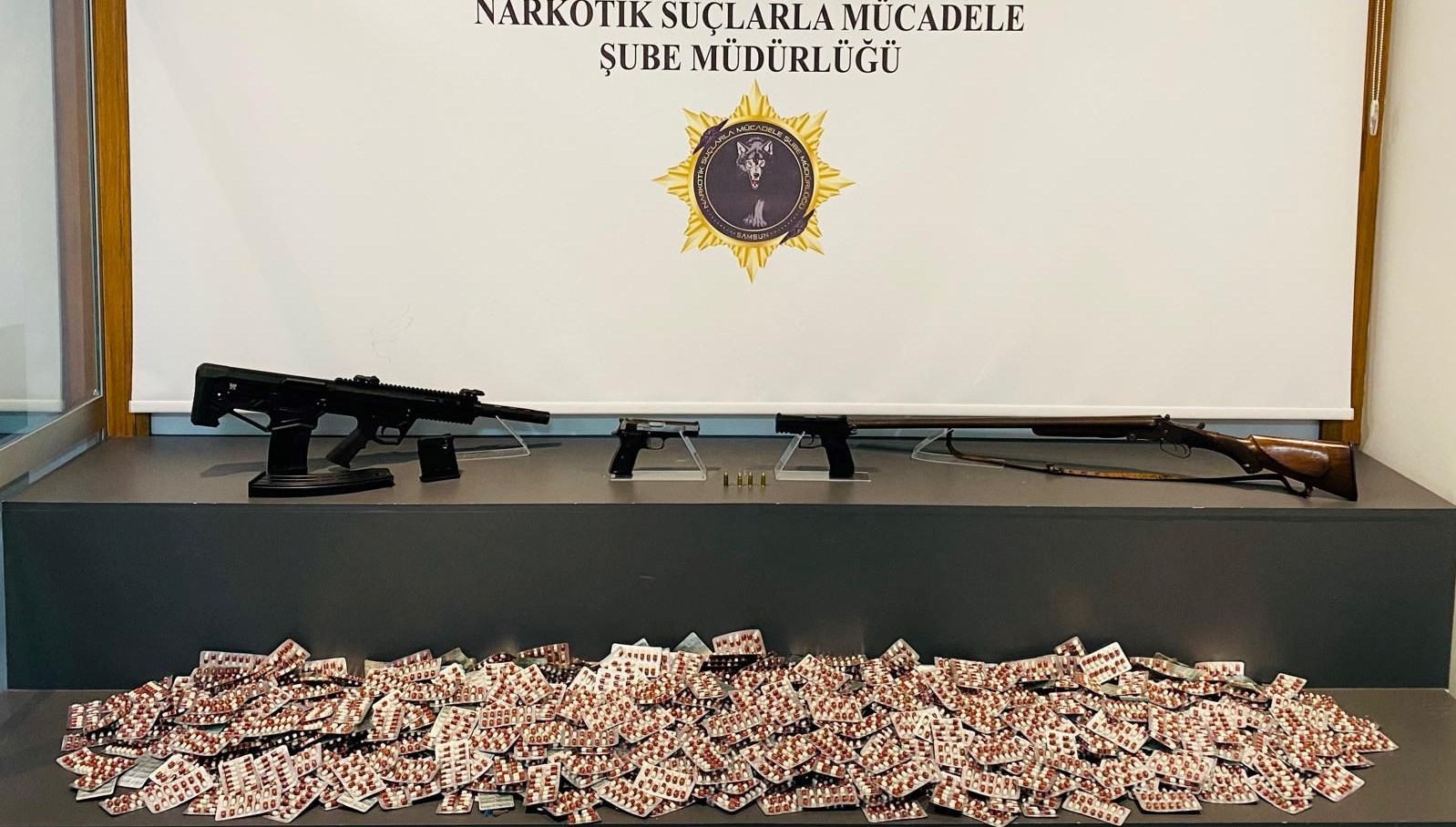 samsunda uyusturucu operasyonu dort tutuklama rYrvDX9a