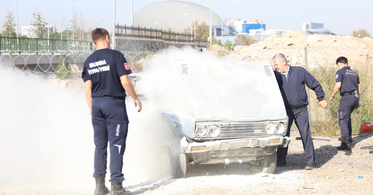 bursada otobus soforlerine yangin tatbikati sCDa8McW.webp