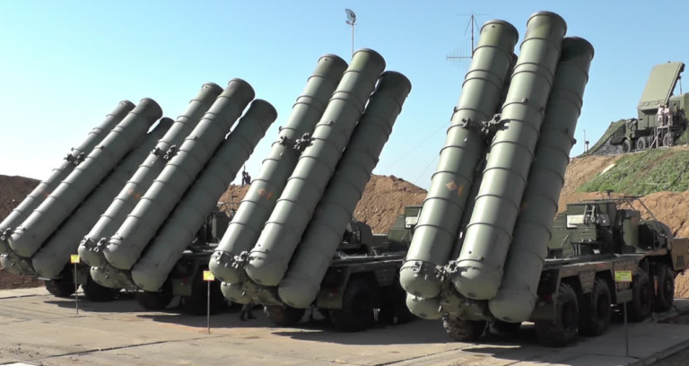 rusyadan-dorduncu-s-400u-aldilar-ulkenin-sinirlarina-yerlestirecekler-tStCr1rw