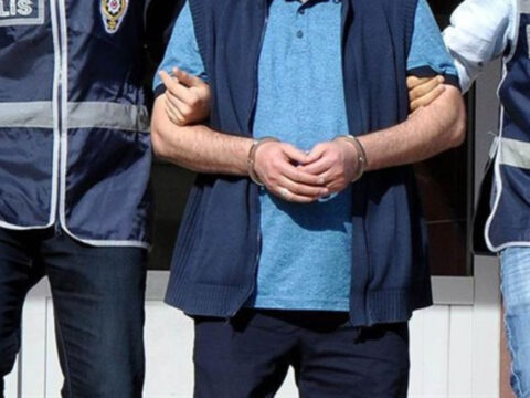 15 yil 6 ay hapis cezasi bulunan firari operasyonla yakalandi Z3vxjlw6