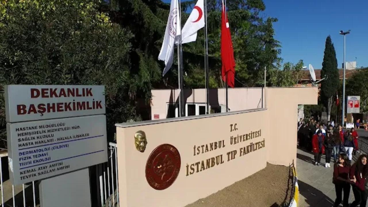 Capa tip fakultesinde skandal iddia turistleri hastane randevusu icin bekletmeyin talimati verilmis PiObIDVa